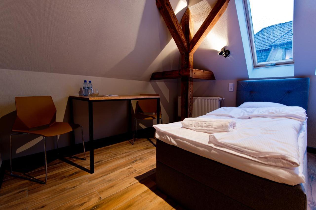 Apartsuites I Sorau Zary  Exterior photo A room at the hotel