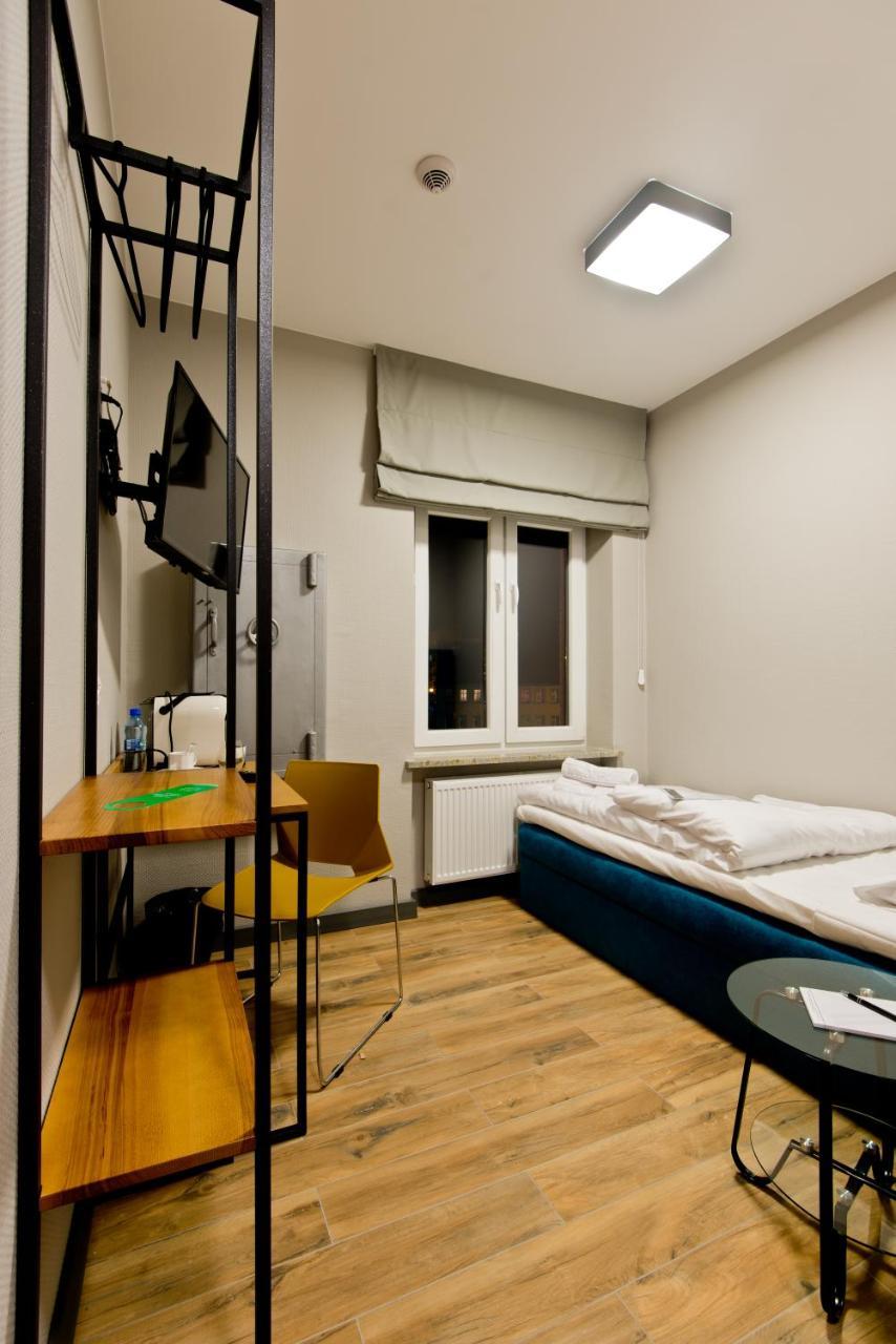 Apartsuites I Sorau Zary  Exterior photo A room at the hotel